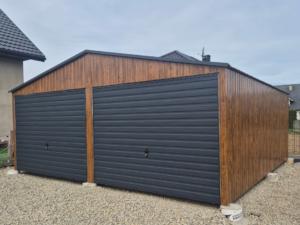 Garaż podwójny do 35m² | 6x5,80 | dwuspadowy | kolor drewnopodobny multigloss + RAL7016 antracyt | AUTOMAT | FILC