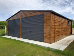 Garaż podwójny | 7x6 | dwuspadowy | kolor drewnopodobny multigloss + RAL7016 antracyt | 2 AUTOMATY | FILC | RYNNY
